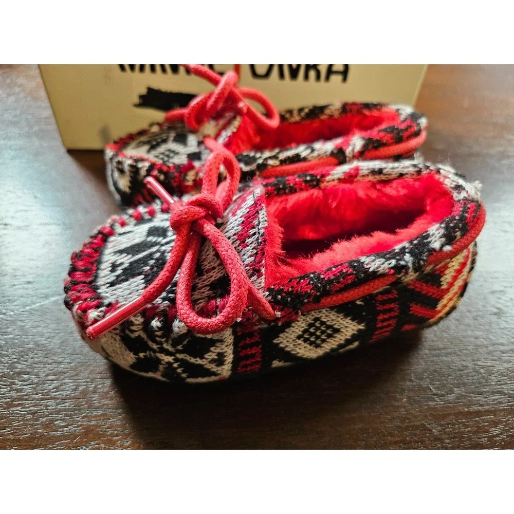 Minnetonka 4908 Cassie Kid/Girl Faux Fur Lined Slippers Snowflake Red - Size 7‎